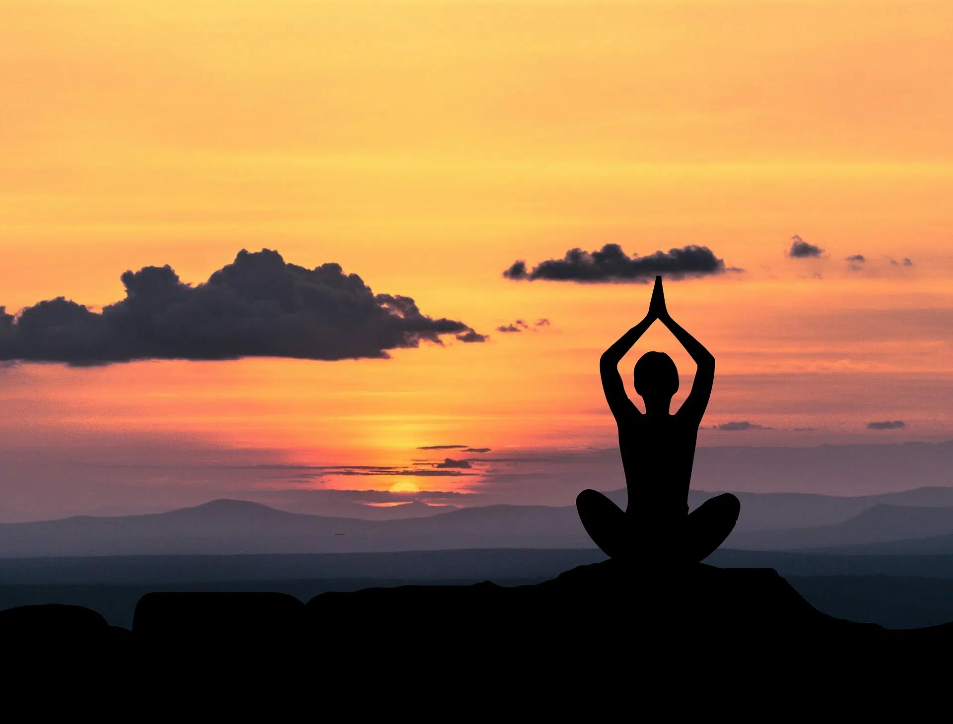 Summer & Winter Solstices: Life Hacks for Optimizing These Celestial Energic Times