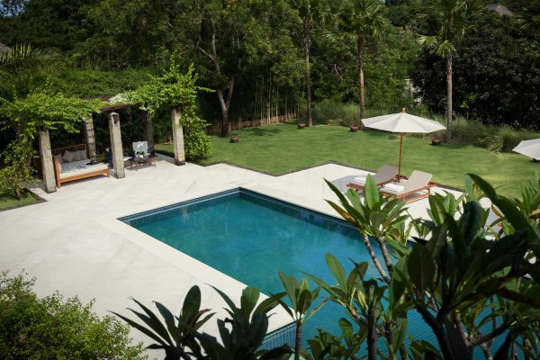 image-large-resort-pool-high-angle