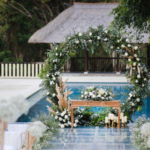 image-large-wedding-arch
